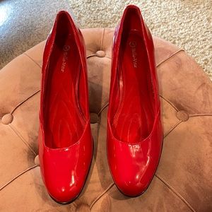 Bella Vita Red Platform Pumps